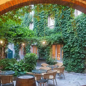 Hotel Jardi ***
